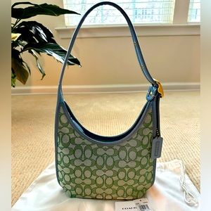 ⭐️SALE! Authentic Coach Signature Jacquard Ergo Shoulder Bag hobo with dust bag